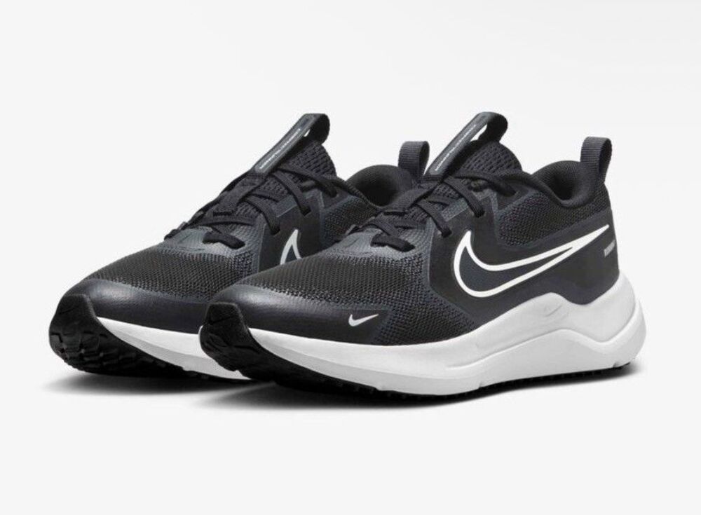 Nike Cosmic Runner Black White GS 7Y Women’s 8.5 HM4402-003 (037)